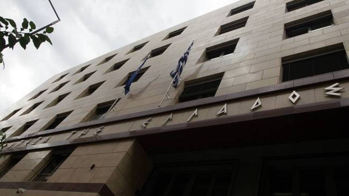 Συνδικαλιστές κεντρικών τραπεζών κατά βουλευτών ΣΥΡΙΖΑ: Υπονομεύουν την ανεξαρτησία της ΤτΕ